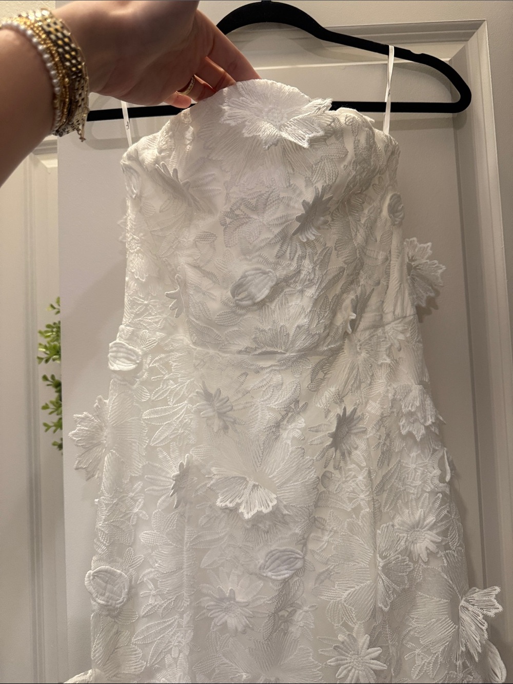 Lulu's White Strapless Floral Appliqué Dress
